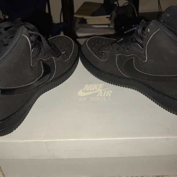 AIR FORCES 1s HI - Picture 4 of 7